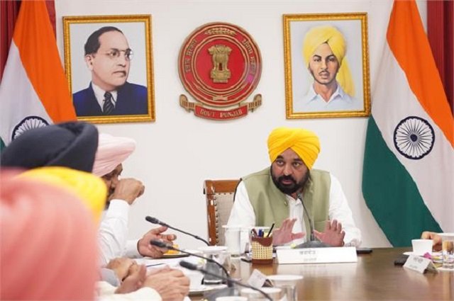 पंजाब के युवाओं के लिए बड़ी खबर: एक विभाग में मिलेंगी 3000 से अधिक नौकरियां  पढ़ें पूरी खबर 