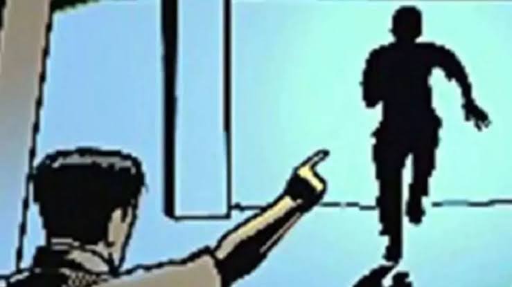 मेडिकल करवाने गई पुलिस को नशा तस्कर धक्का दे भागा, तलाश में जुटी पुलिस टीमें  पढ़ें पूरी खबर 