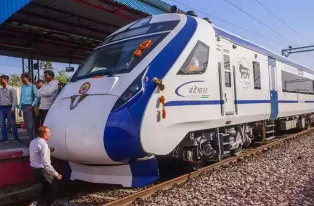 पंजाबियों के लिए खुशखबरी! अब इस स्टेशन पर भी रुकेगी वंदे भारत ट्रेन