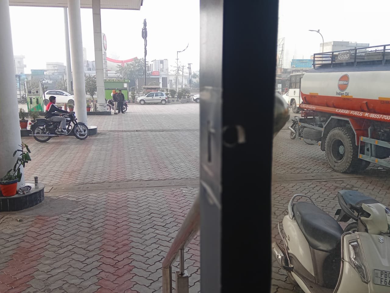 जालंधर में कॉलेज की प्रधानगी को लेकर खूनी संघर्ष, पेट्रोल पंप पर 15 राउंड फायरिंग; दो युवक लहूलुहान