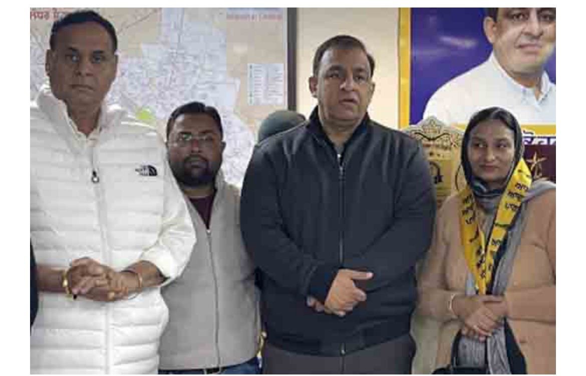 ਕਾਂਗਰਸ ਨੂੰ ਝਟਕਾ ਹਲਕਾ ਵਿਧਾਨ ਸਭਾ ਸੈਂਟਰਲ ਦੇ ਵਾਰਡ ਨੰਬਰ 23 ਤੋਂ ਕਾਉਂਸਲਰ ਕਾਂਗਰਸ ਦੇ ਪਰਮਜੀਤ ਕੌਰ ਆਮ ਆਦਮੀ ਪਾਰਟੀ ਵਿੱਚ ਹੋਈ ਸ਼ਾਮਿਲ ।