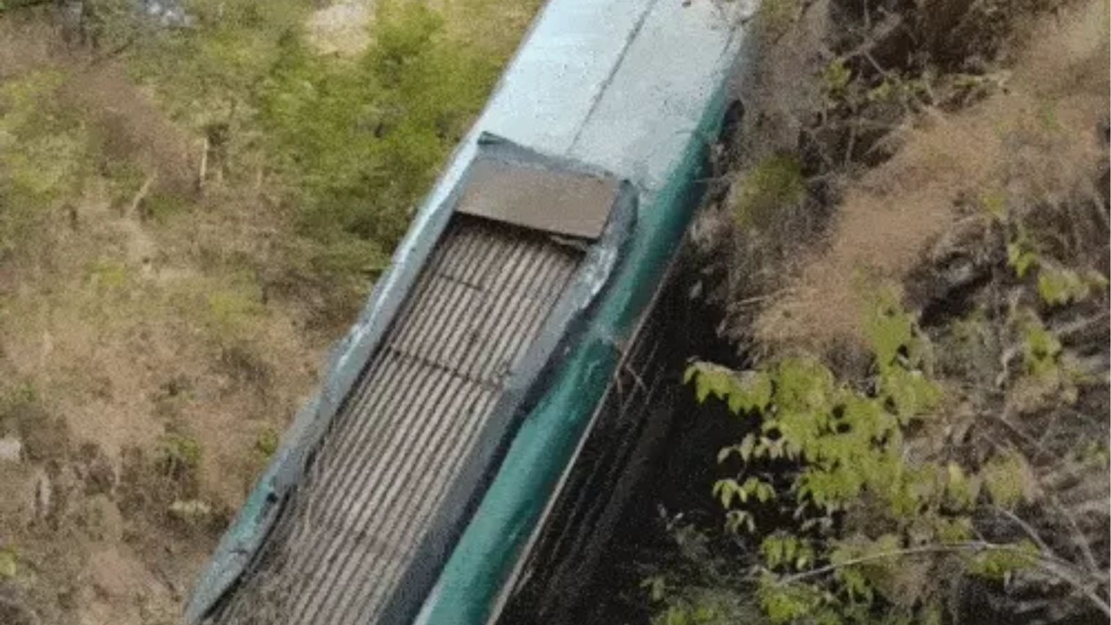 उत्तराखंड में बड़ा सड़क हादसा, बस खाई में समाई; 7 की मौत, कई गंभीर