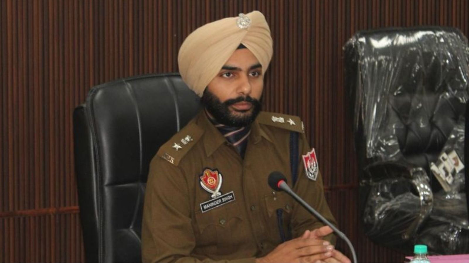 पंजाब सरकार ने 2 महीने बाद ही IPS मनिंदर सिंह को किया बहाल, इस कारण किया था सस्पेंड