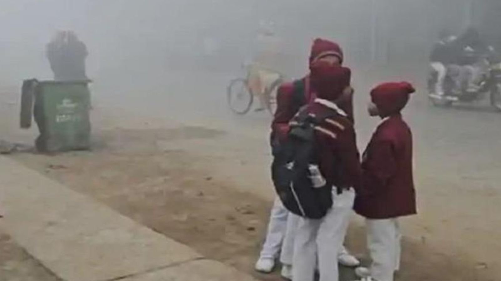 क्या पंजाब में फिर बढ़ेंगी स्कूलों की छुट्टियां, टीचर्स करवा रहे हैं सर्वे