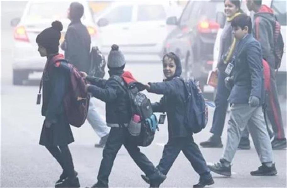 पंजाब में स्कूलों का नया टाइम लागू, प्राइमरी से सीनियर सेकेंडरी तक बदला शेड्यूल