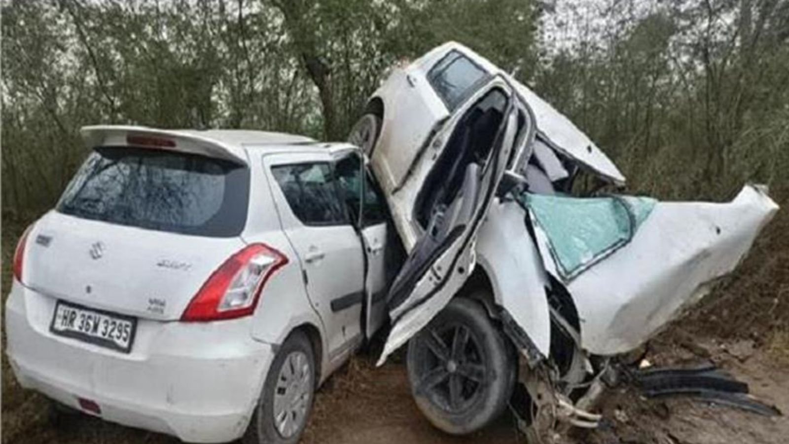 पंजाब में 2 स्विफ्ट कारों के बीच आमने-सामने जबरदस्त टक्कर, हादसे में 3 की मौत