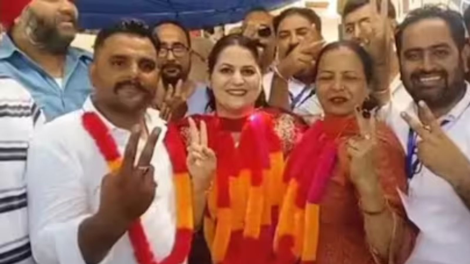 रिश्तों के नाम रहा फरीदकोट-कोटकपूरा का चुनाव, कहीं मौसी-भांजी तो कहीं पूरा परिवार ही जीता