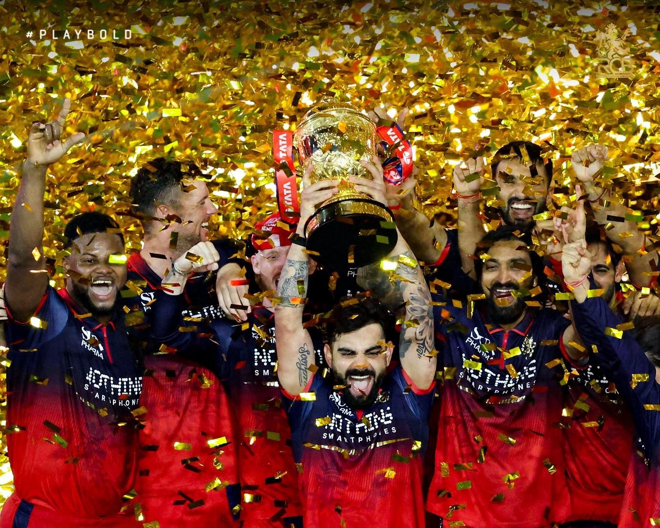 RCB बना IPL चैंपियन, खिलाड़ियों पर पैसों की बारिश