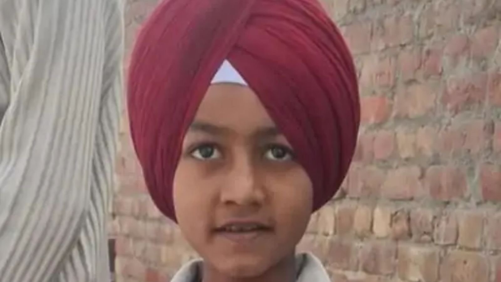 दूध लेने जा रहे मासूम पर गिरा लोहे का गेट, मानसा में दर्दनाक हादसा