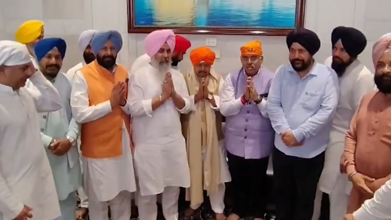 भाजपा के राष्ट्रीय अध्यक्ष नितिन नबीन ने गोल्डन टेंपल में टेका माथा, जालंधर-लुधियाना भी जाएंगे