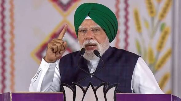 जालंधर दौरे पर पीएम मोदी, ₹5,470 करोड़ की विकास परियोजनाओं का किया लोकार्पण और शिलान्यास