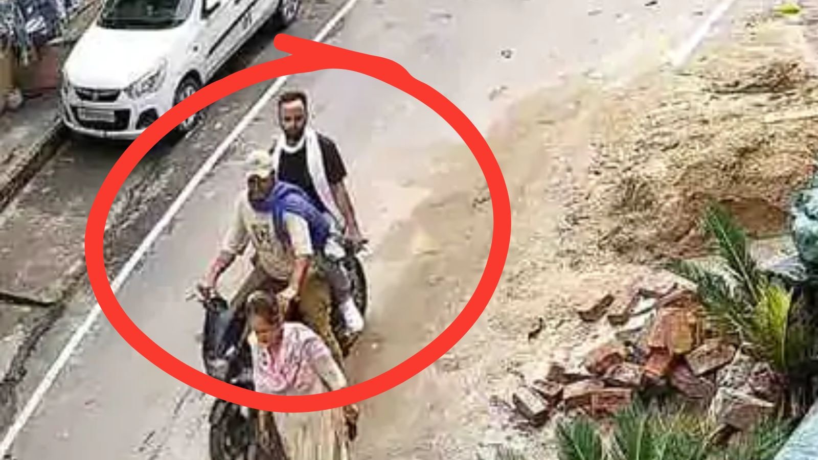 जालंधर में स्नैचिंग की वारदात, बाली छीनकर फरार हुए बदमाश, महिला घायल