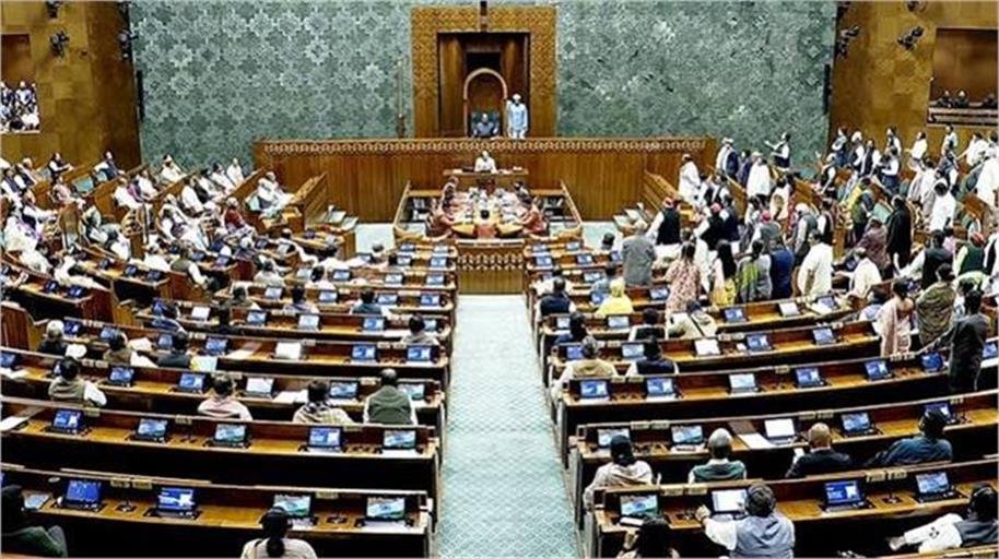 पेपर लीक करने वालों की अब खैर नहीं! लोकसभा से पास हुआ सख्त कानून